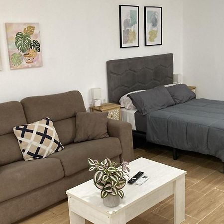 Rockside Residences Suites La Linea N3 La Línea de la Concepción 外观 照片