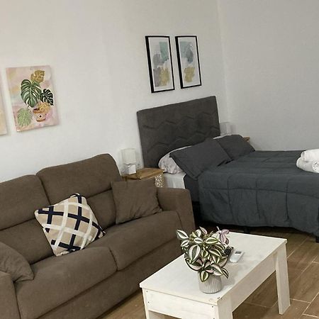 Rockside Residences Suites La Linea N3 La Línea de la Concepción 外观 照片