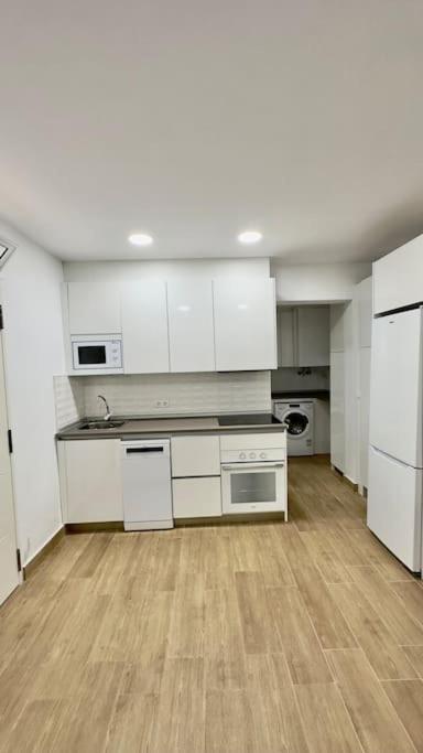 Rockside Residences Suites La Linea N3 La Línea de la Concepción 外观 照片